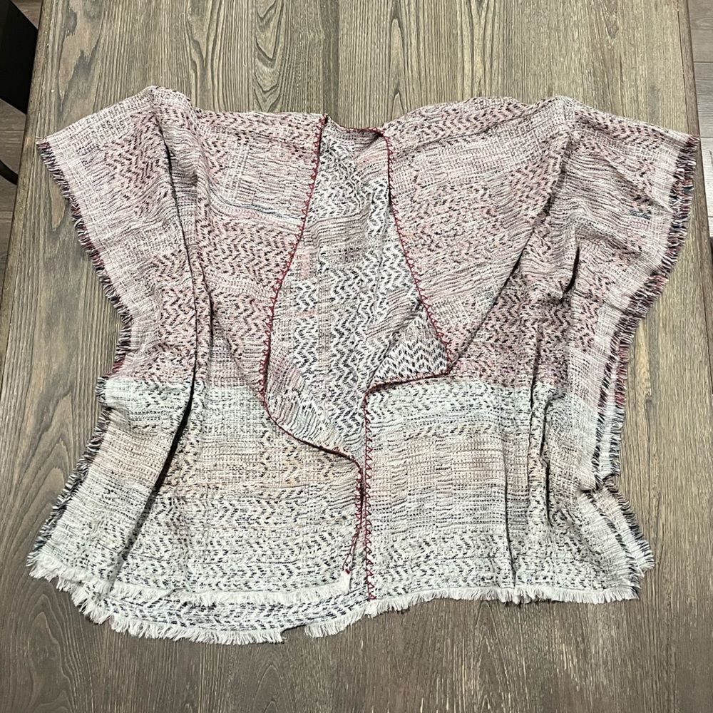 NWOT J.Jill Womens Poncho Sweater Shawl Wrap Fringed Printed Beige Size Large